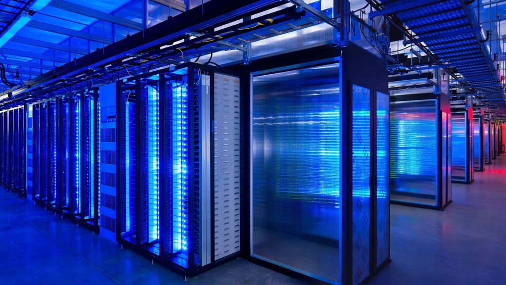 Managed service provider data center server racks